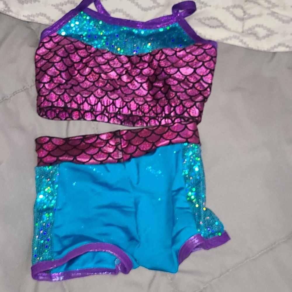 Competition dancewear